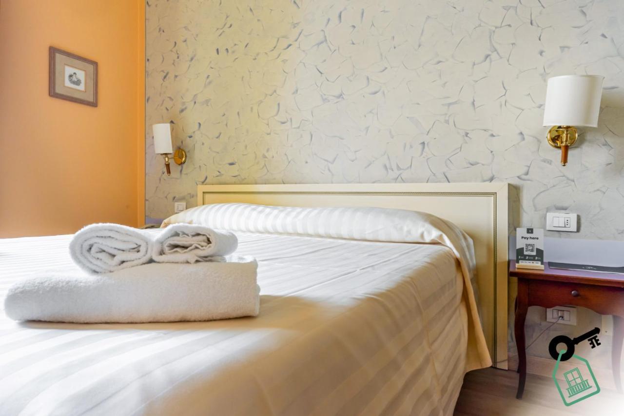 Hotel Rooms Lago Maggiore Βερμπάνια Εξωτερικό φωτογραφία